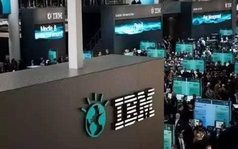 巴菲特清仓IBM的背后：战略领先十年,模式落后百年